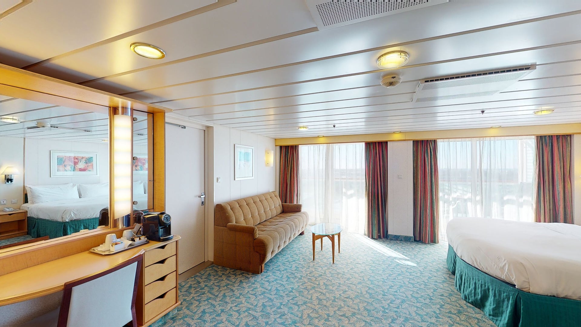 Mariner Of The Seas Junior Suite Accessible Virtual Tour Nuvo360 mariner-of-the-seas-junior-suite-accessible-virtual-tour-nuvo360
