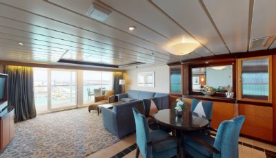Independence of the Seas –  Owner’s Suite 1 – Bedroom